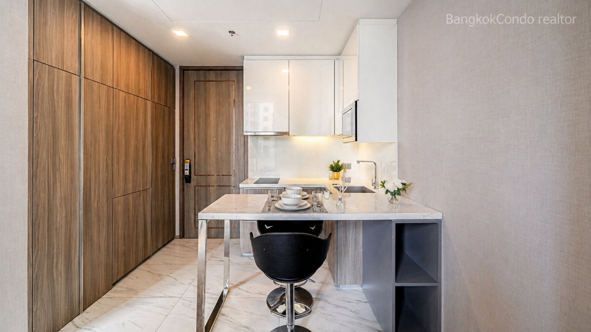 1-Bedroom Condo for Rent at CELES Asoke (35 sqm) — Asoke BTS