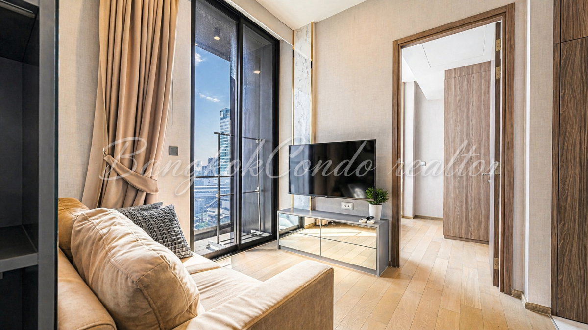 1-Bedroom Condo for Rent at CELES Asoke (35 sqm) — Asoke BTS
