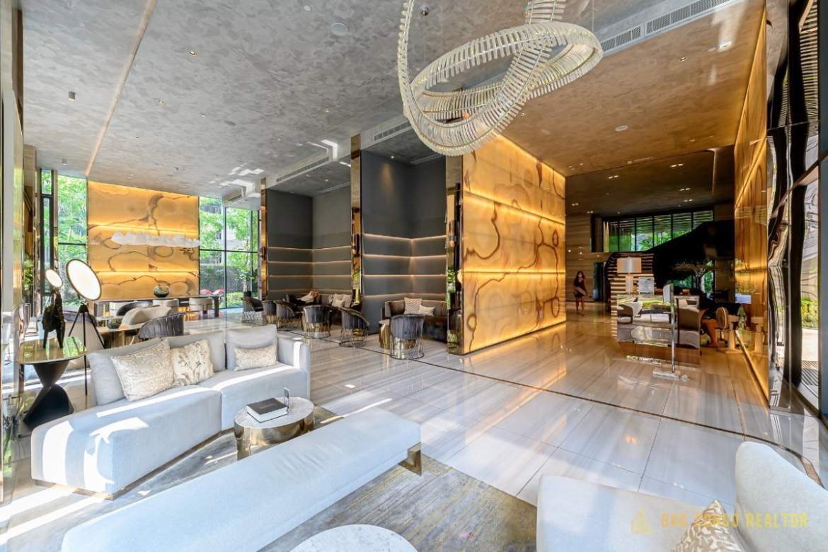 1-Bedroom Condo for Rent at CELES Asoke (35 sqm) — Asoke BTS
