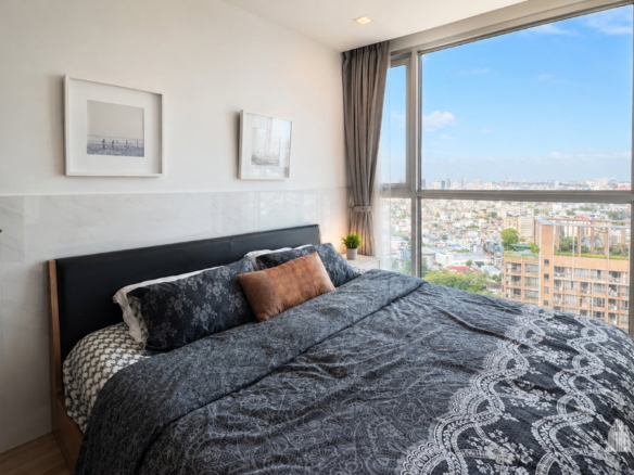 1-Bedroom Condo for Rent at Sky Walk Residence (52 sqm) — Phra Khanong BTS