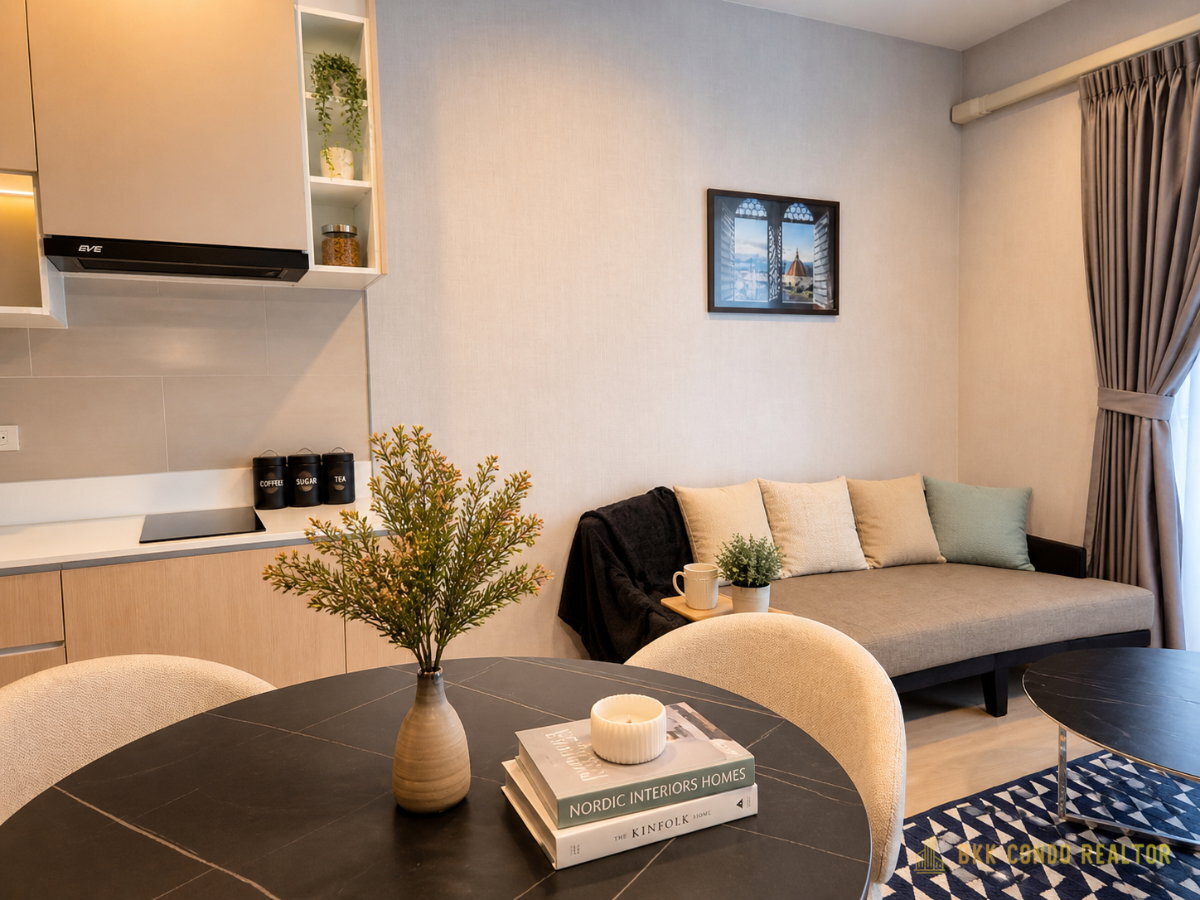 2-Bedroom Condo for Rent at Baan Klang Krung Siam – Pathumwan (67 sqm) — Siam BTS