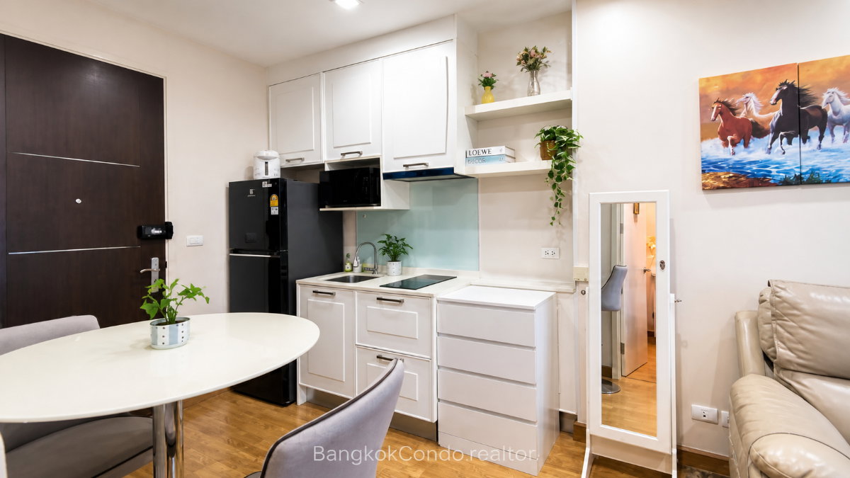 1-Bedroom Condo for Rent at Q House Condo Sukhumvit 79 (31 sqm) — On Nut BTS
