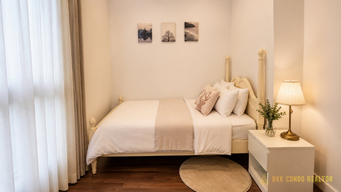 2-Bedroom Condo for Rent at The Room Sukhumvit 62 (76 sqm) — Bang Chak BTS