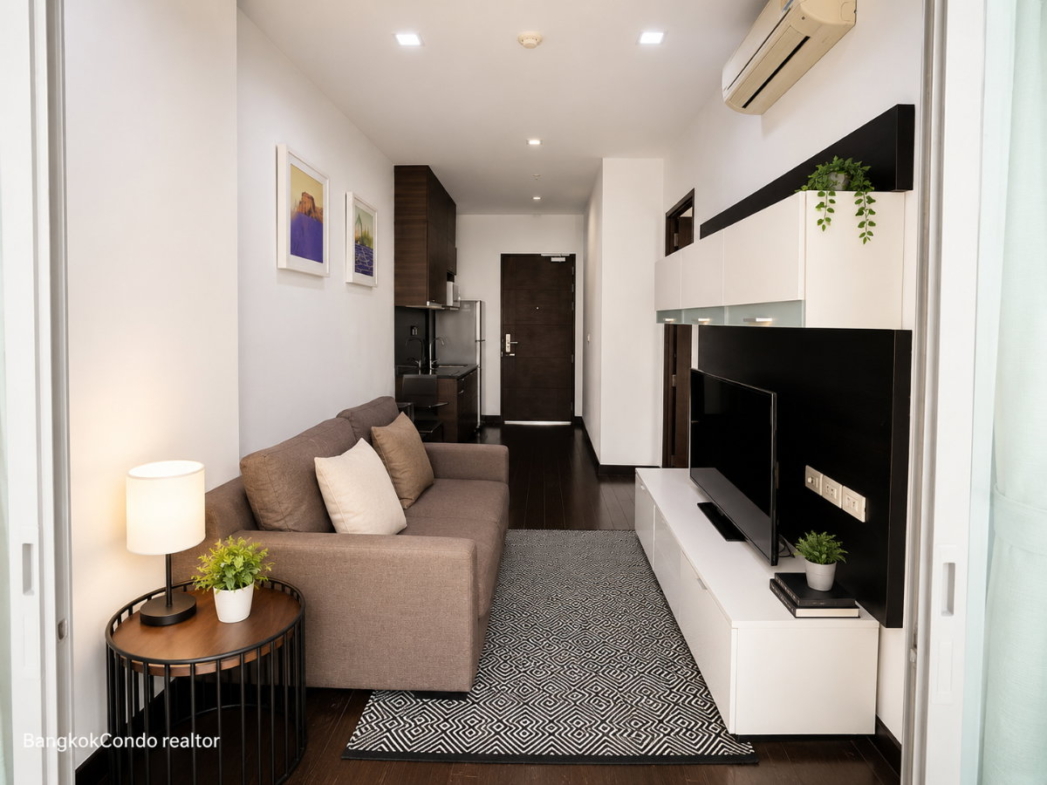 1-Bedroom Condo for Rent at IDEO Q Phayathai (42 sqm) — Phaya Thai BTS