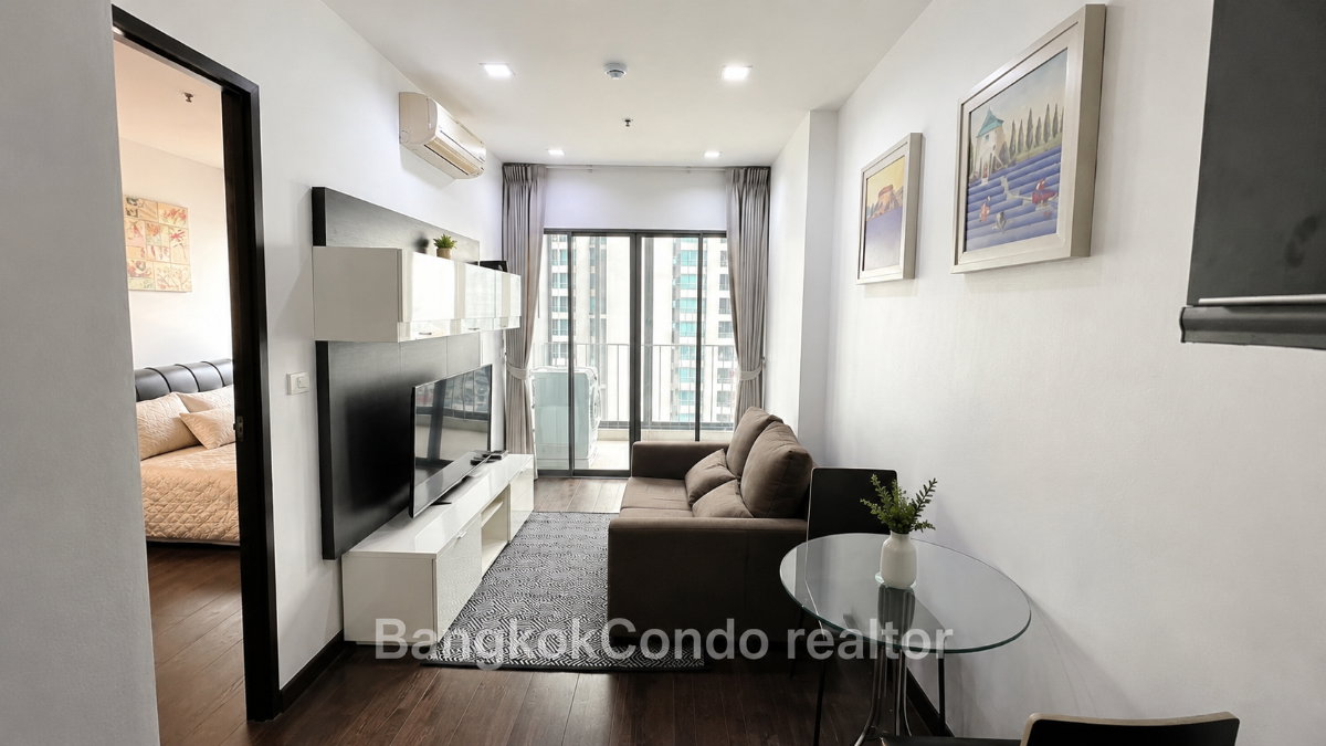 1-Bedroom Condo for Rent at IDEO Q Phayathai (42 sqm) — Phaya Thai BTS