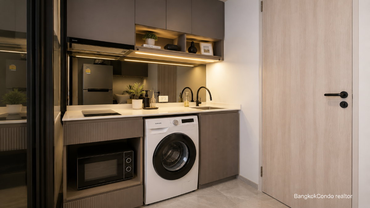 2-Bedroom Condo for Rent at IDEO Mobi Sukhumvit Eastpoint (53 sqm) — Bang Chak BTS