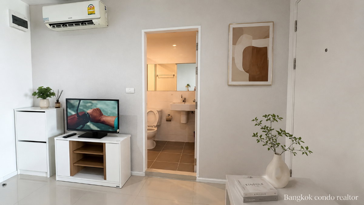 1-Bedroom Condo for Rent at Aspire Sukhumvit 48 (32 sqm) — On Nut BTS