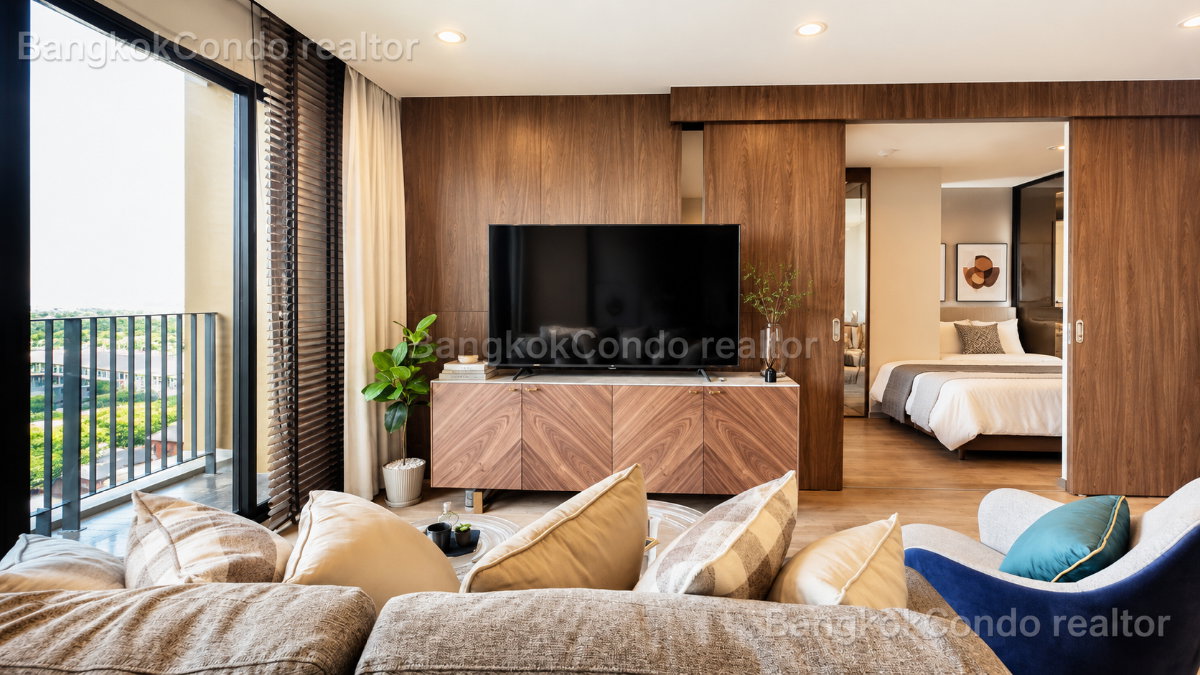 a11581-08 1-Bedroom Plus Condo for Rent at Noble Above Wireless Ruamrudee (65.5 sqm) — Ploenchit BTS