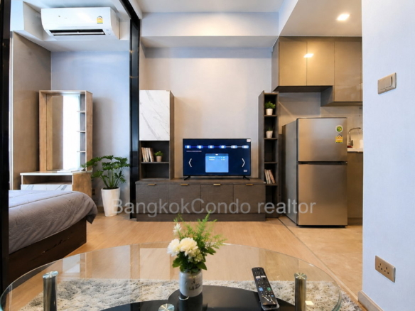 1-Bedroom Condo for Rent at One9Five Asoke – Rama 9 (29 sqm) — Rama 9 MRT