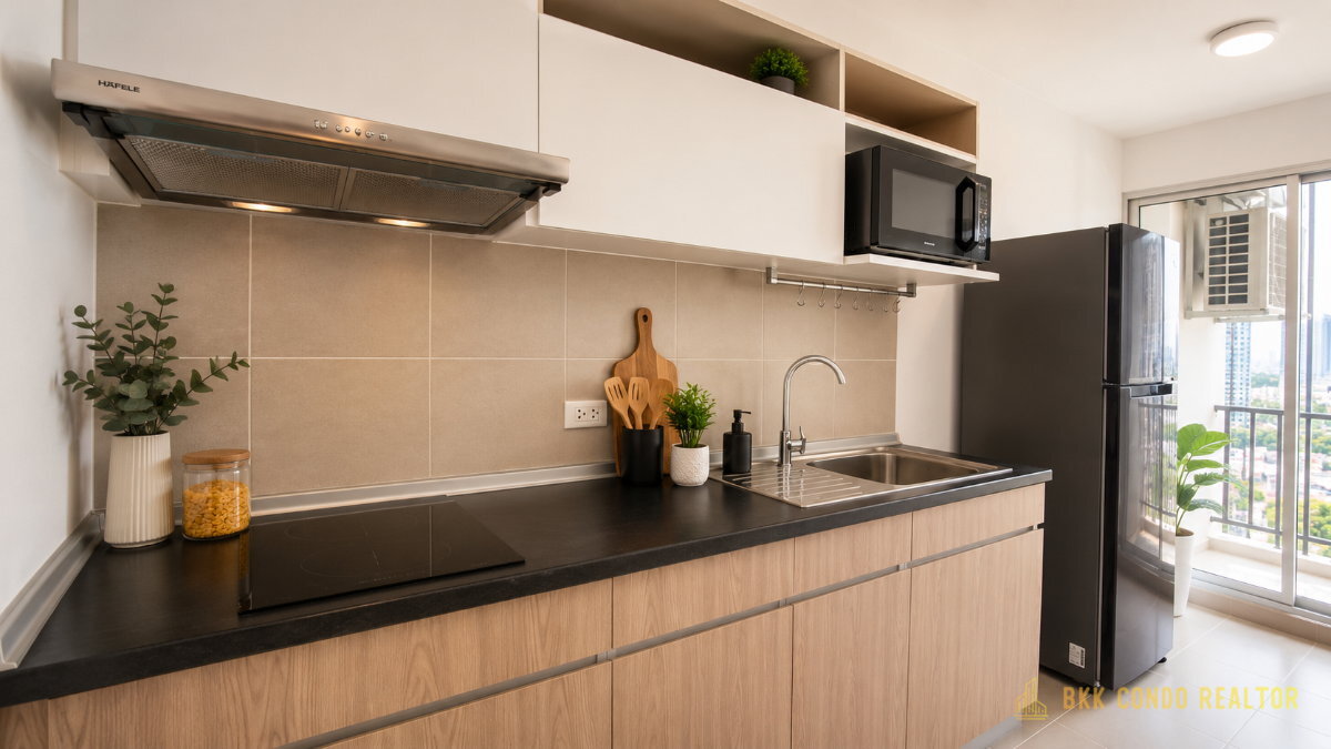 2-Bedroom Condo for Rent at Supalai Veranda Rama 9 (62.5 sqm) — Rama 9 MRT