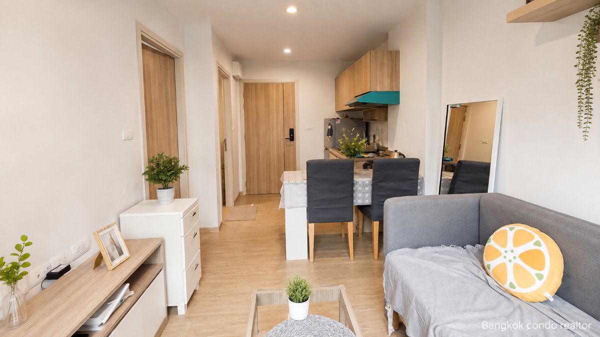 1-Bedroom Condo for Rent at The Excel Hideaway Sukhumvit 50 (30 sqm) — On Nut BTS
