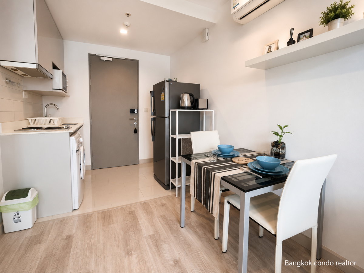 1-Bedroom Condo for Rent at IDEO Mobi Sukhumvit 81 (31 sqm) — On Nut BTS