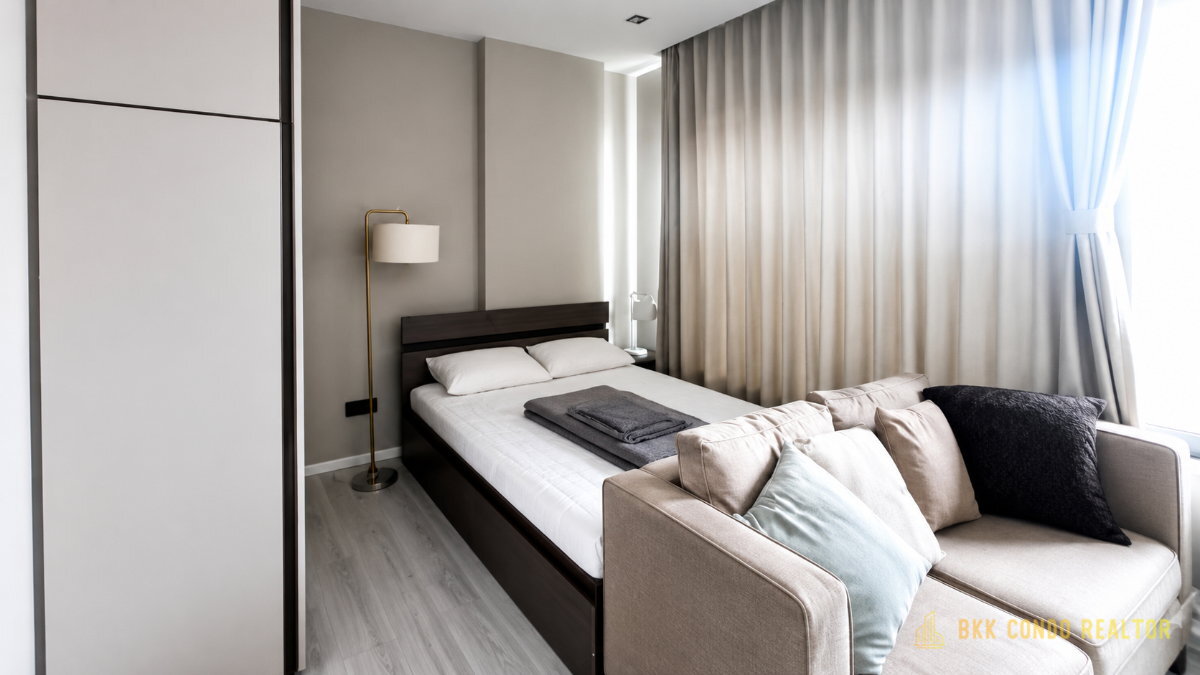 a11982-03 1-Bedroom Condo for Rent at The Room Phayathai (28 sqm) — Phaya Thai BTS