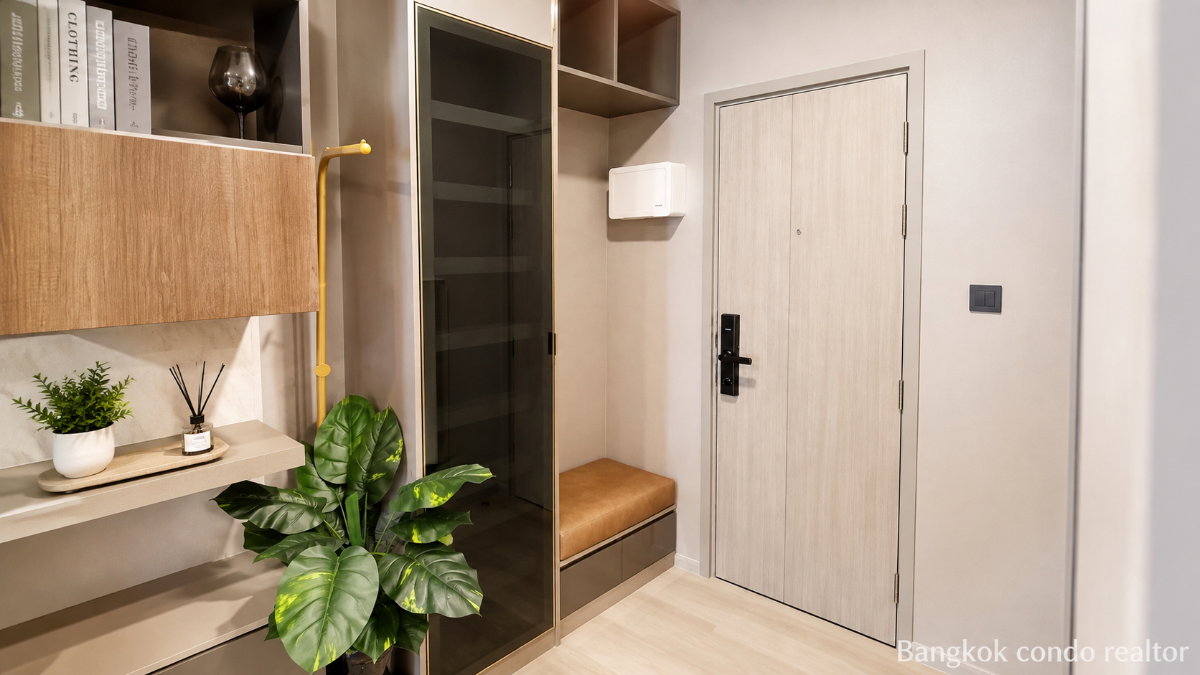 1-Bedroom Condo for Rent at Aspire Onnut Station (31 sqm) — On Nut BTS