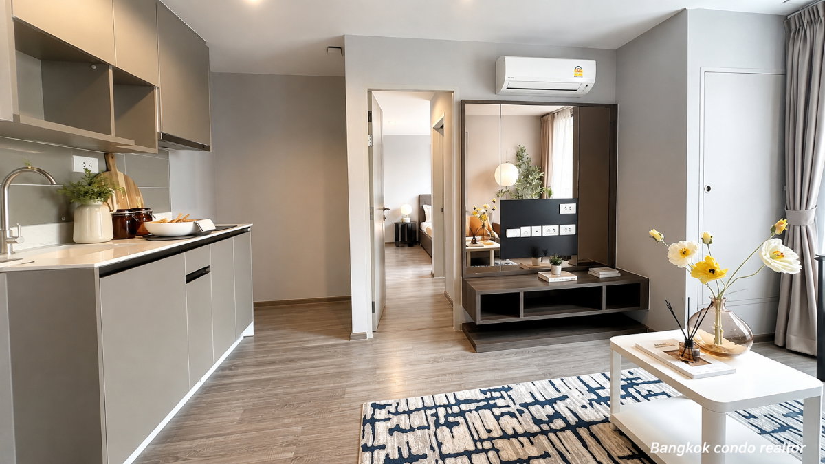 1-Bedroom Condo for Rent at Ideo Mobi Sukhumvit 40 (35 sqm) — Ekkamai BTS