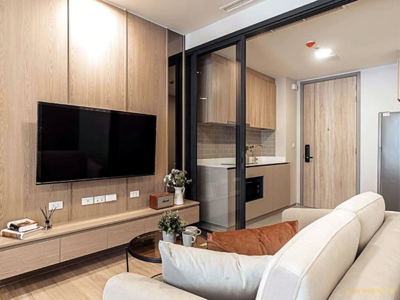 1-Bedroom Condo for Rent at XT Phayathai (42 sqm) — Phaya Thai BTS
