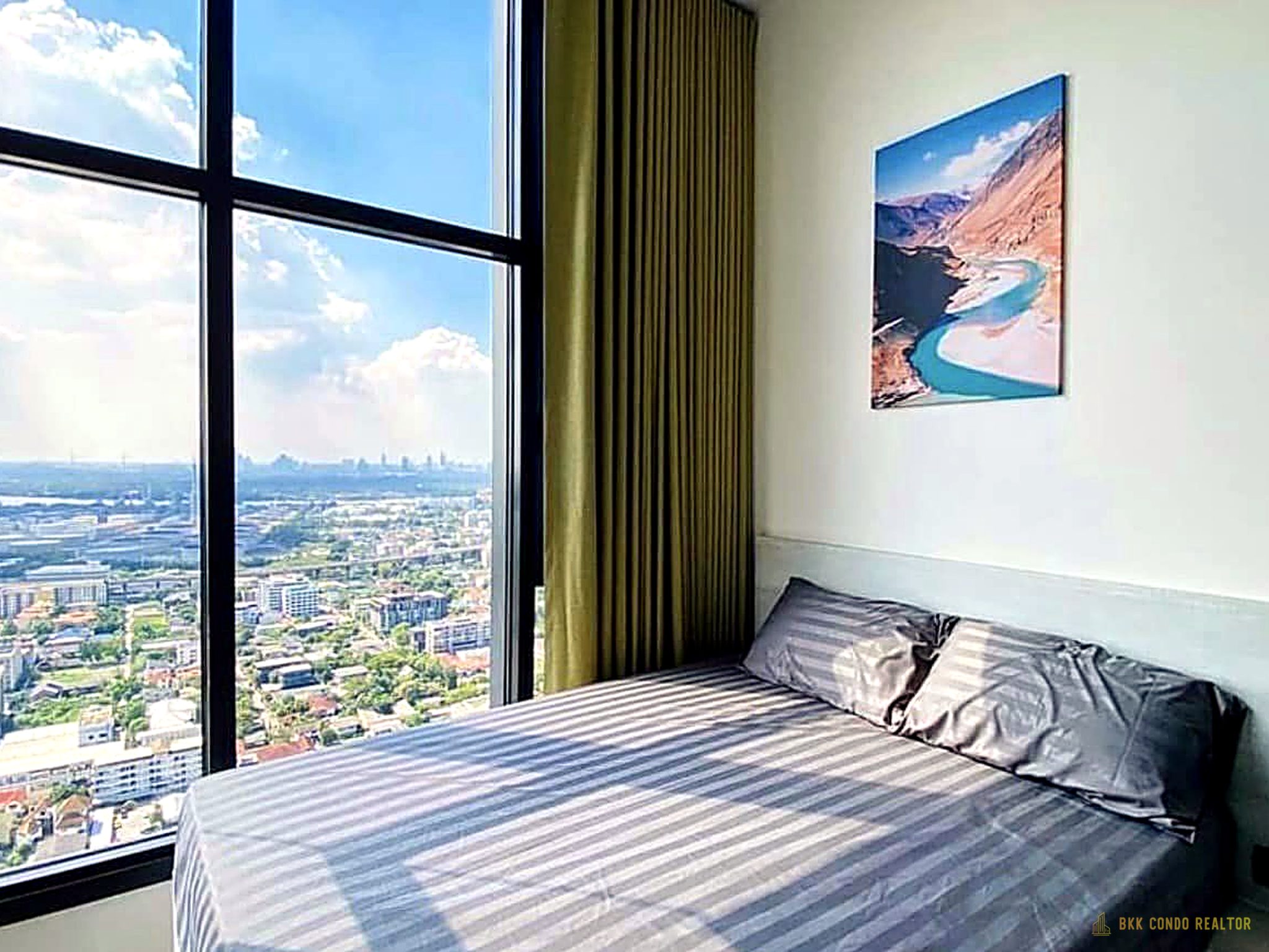 1-Bedroom Condo for Rent at THE LINE Sukhumvit 101 (27.5 sqm) — Punnawithi BTS