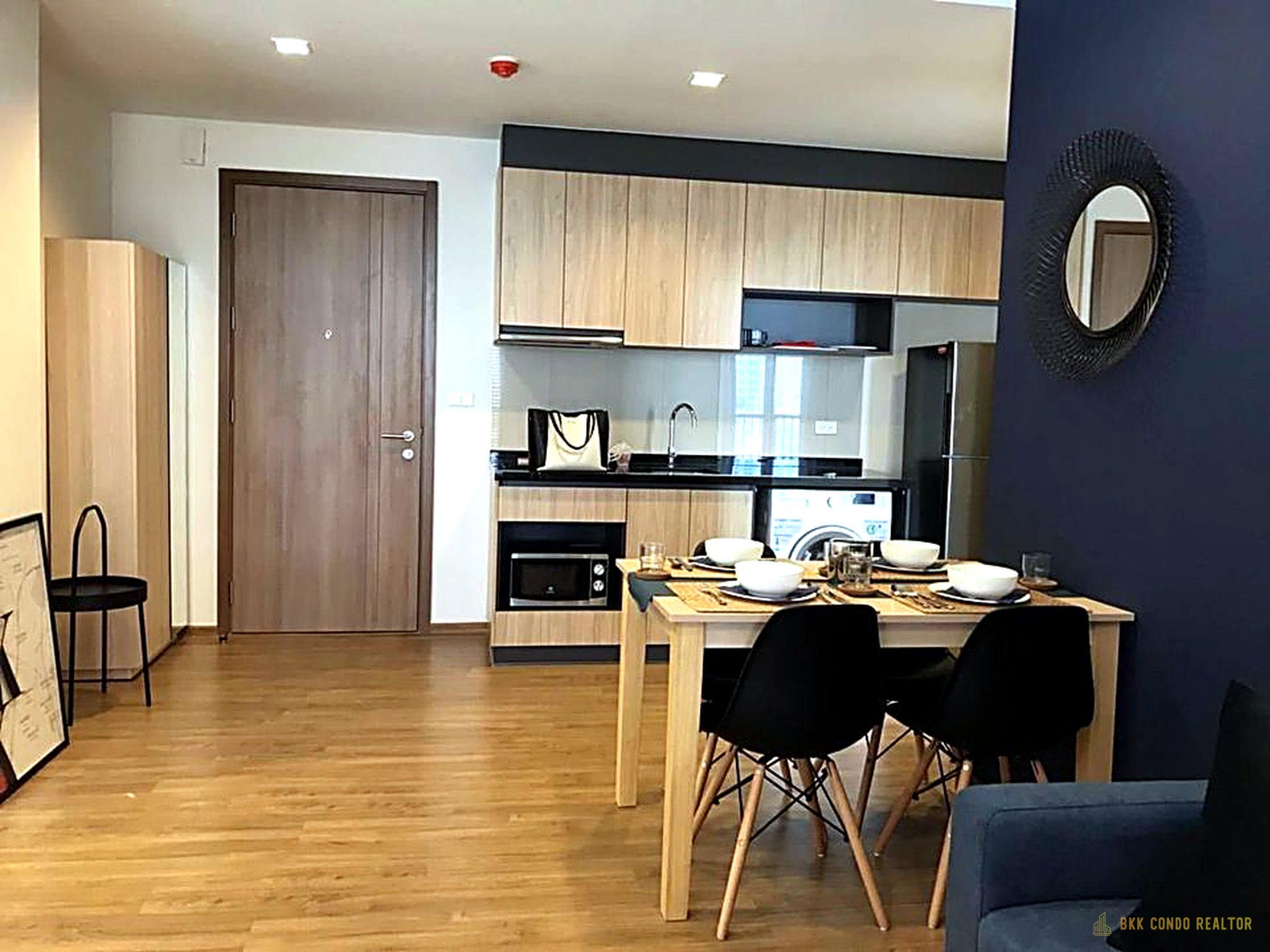 2-Bedroom Condo for Rent at Hasu Haus (66 sqm) — On Nut BTS
