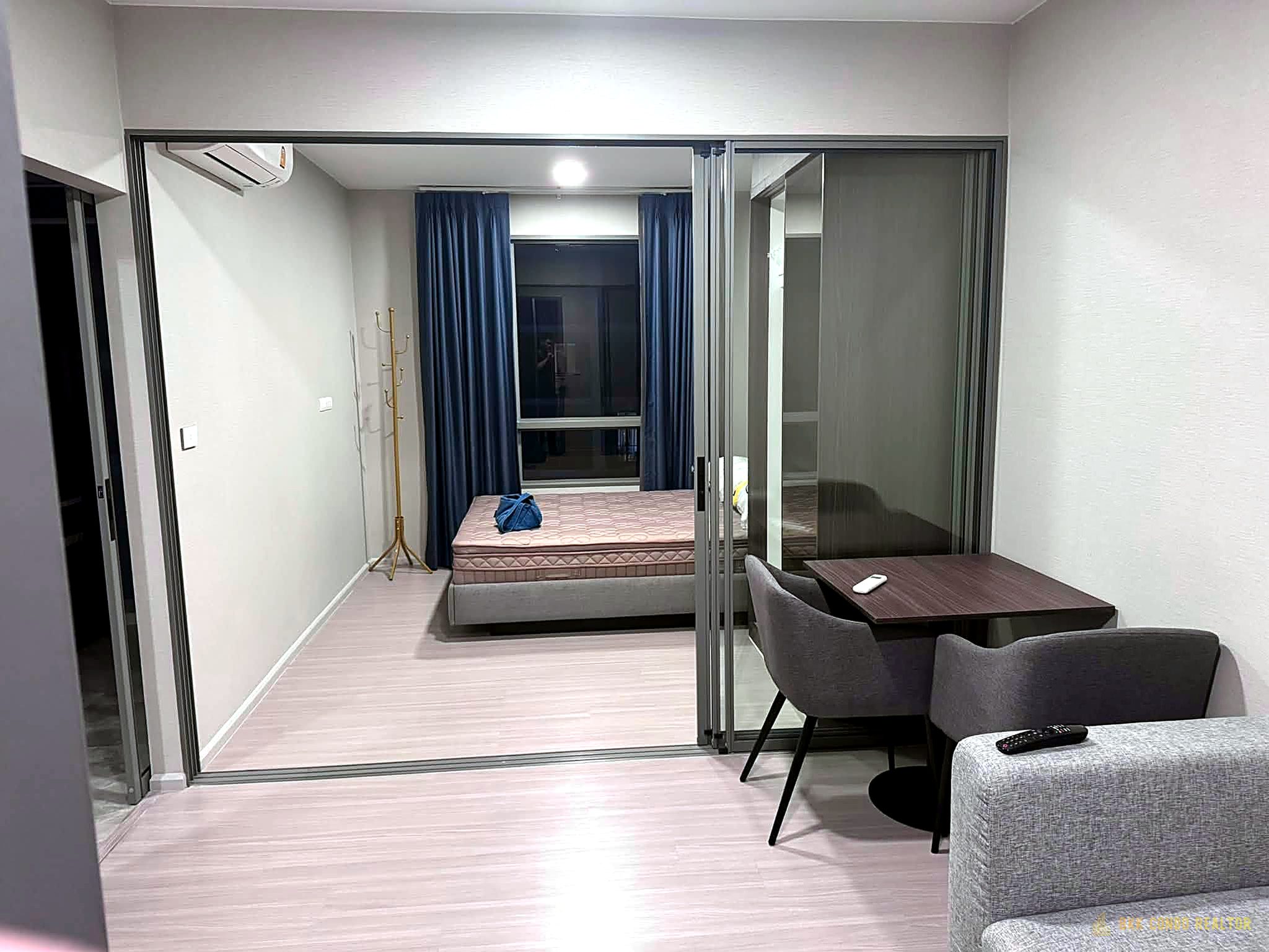 1-Bedroom Condo for Rent at Quintara Phume Sukhumvit 39 (30.85 sqm) — Phrom Phong BTS