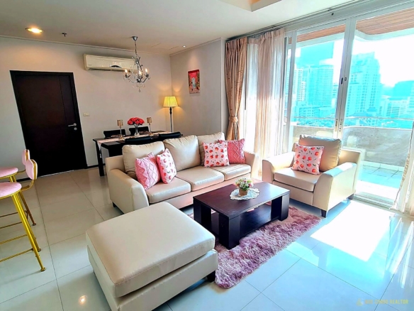 2-Bedroom Condo for Rent at Piyathip Place Sukhumvit 39 (173 sqm) — Phrom Phong BTS