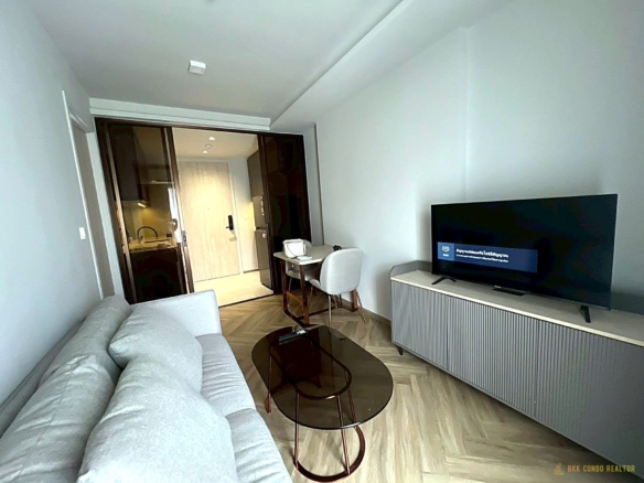 1-Bedroom Condo for Rent at Chapter Thonglor 25 (35 sqm) — Thonglor BTS