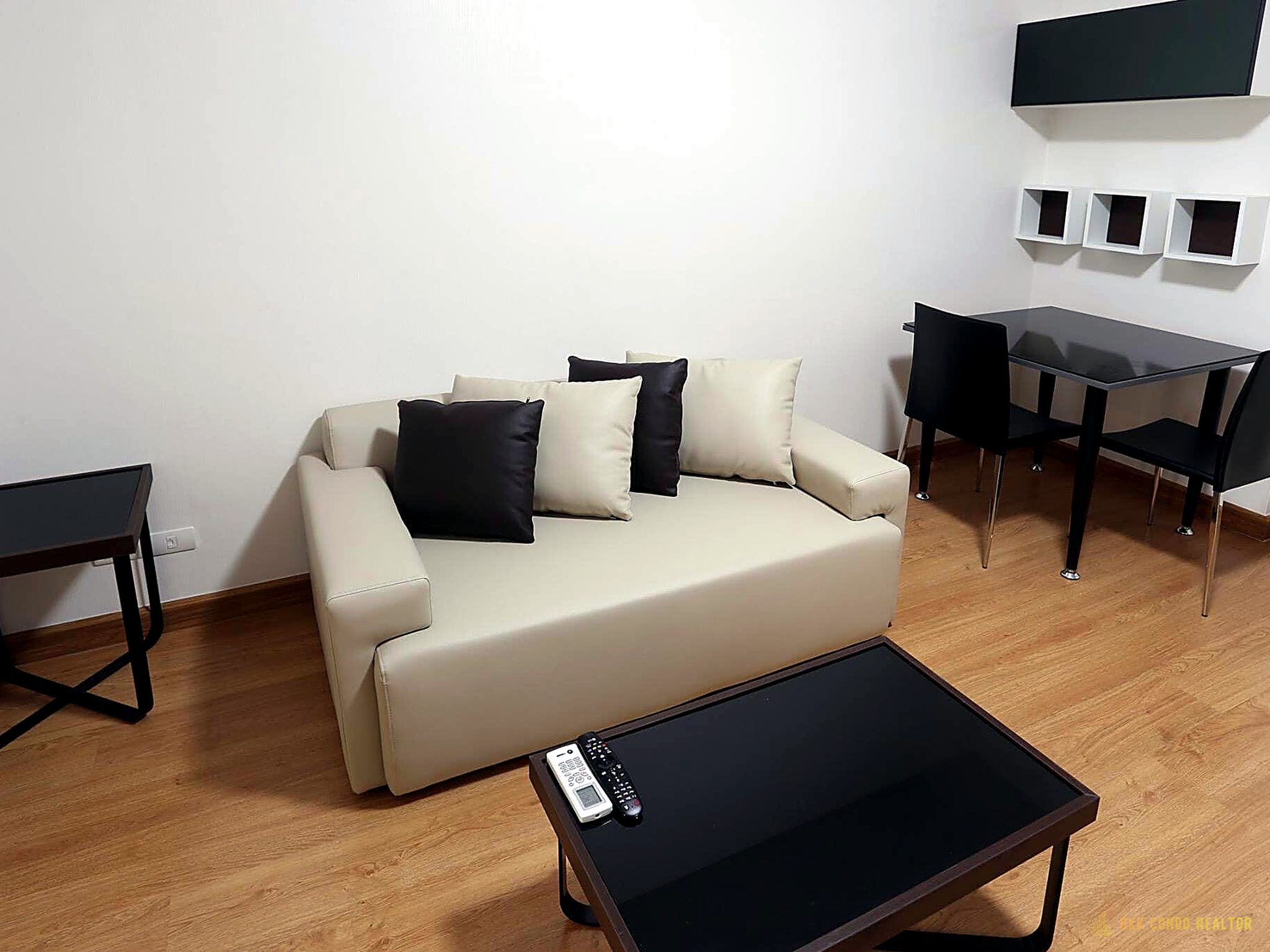 1-Bedroom Condo for Rent at Supalai City Resort Bearing (41 sqm) — Bearing BTS