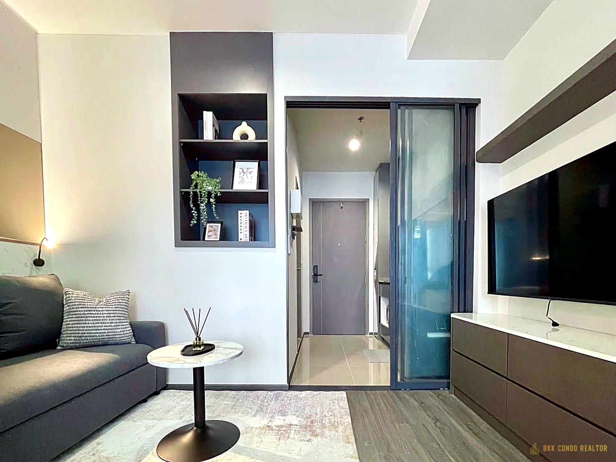 1-Bedroom Condo for Rent at IDEO Sukhumvit Rama 4 (30 sqm) — Phra Khanong BTS