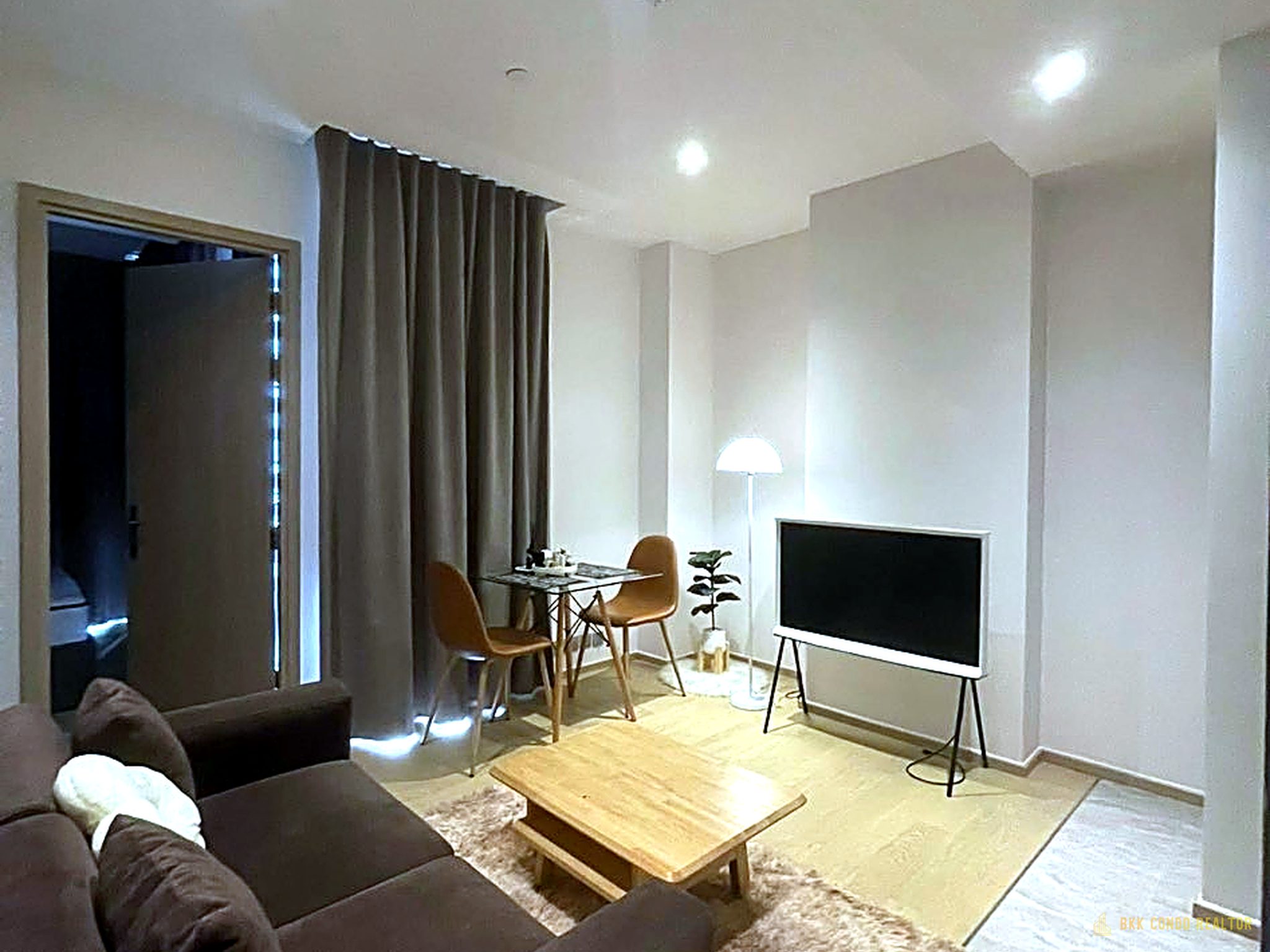1-Bedroom Condo for Rent at Ashton Asoke – Rama 9 (33 sqm) — Rama 9 MRT