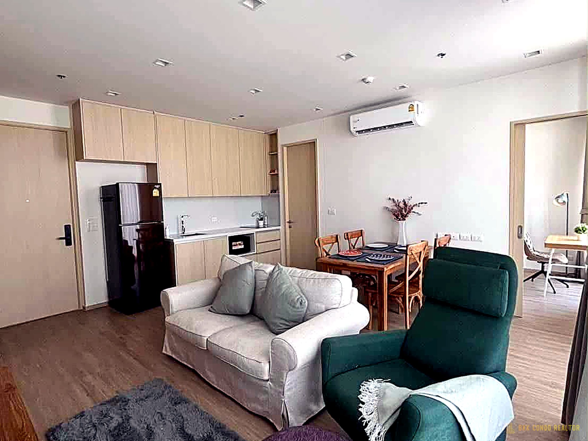 2-Bedroom Condo for Rent at Noble State39 (60 sqm) — Phrom Phong BTS