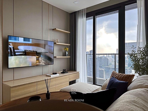 1-Bedroom Condo for Rent at Noble Around 33 (28 sqm) — Phrom Phong BTS
