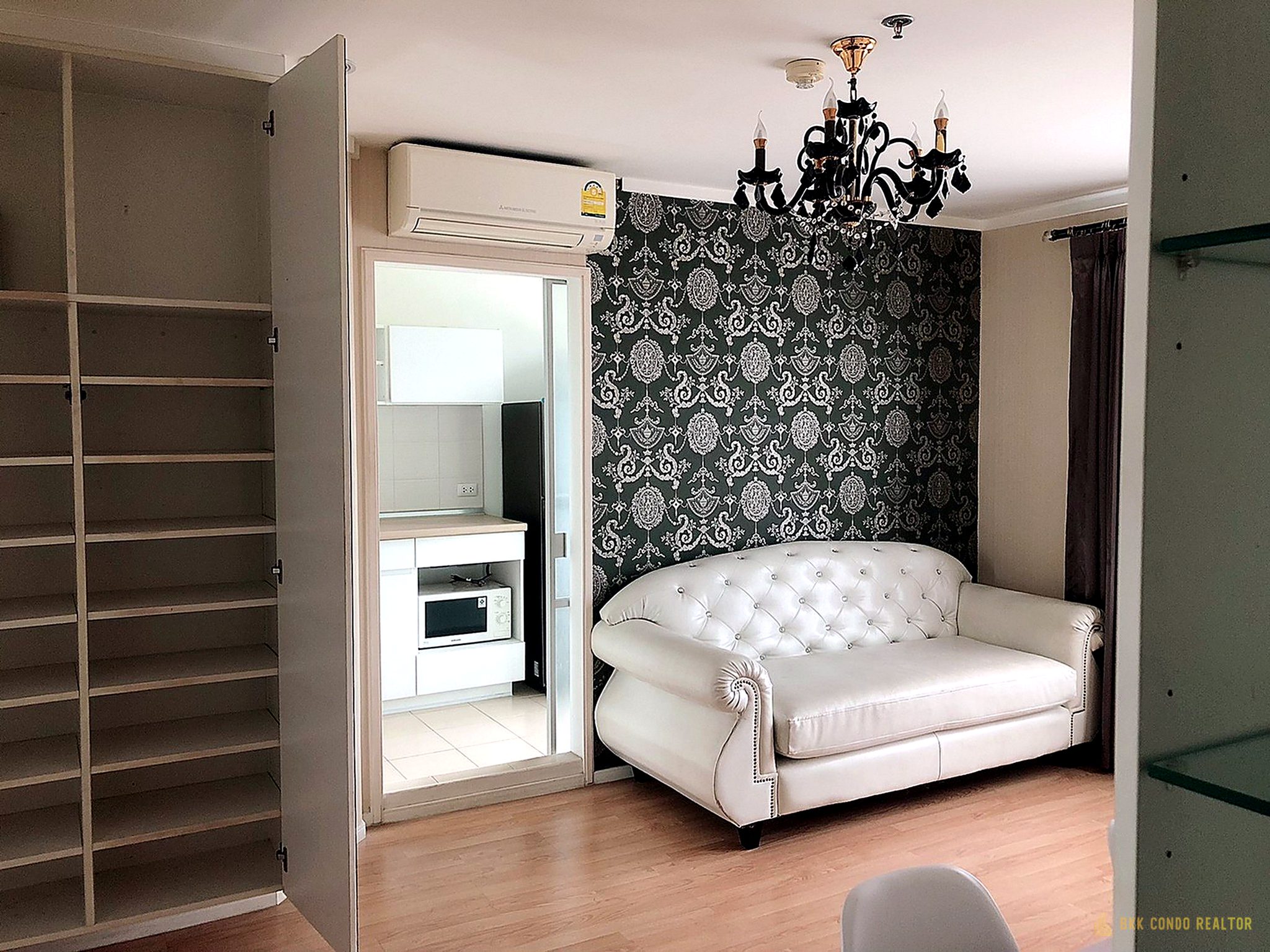 2-Bedroom Condo for Rent at Lumpini Ville Sukhumvit 77-2 (45 sqm) — On Nut BTS