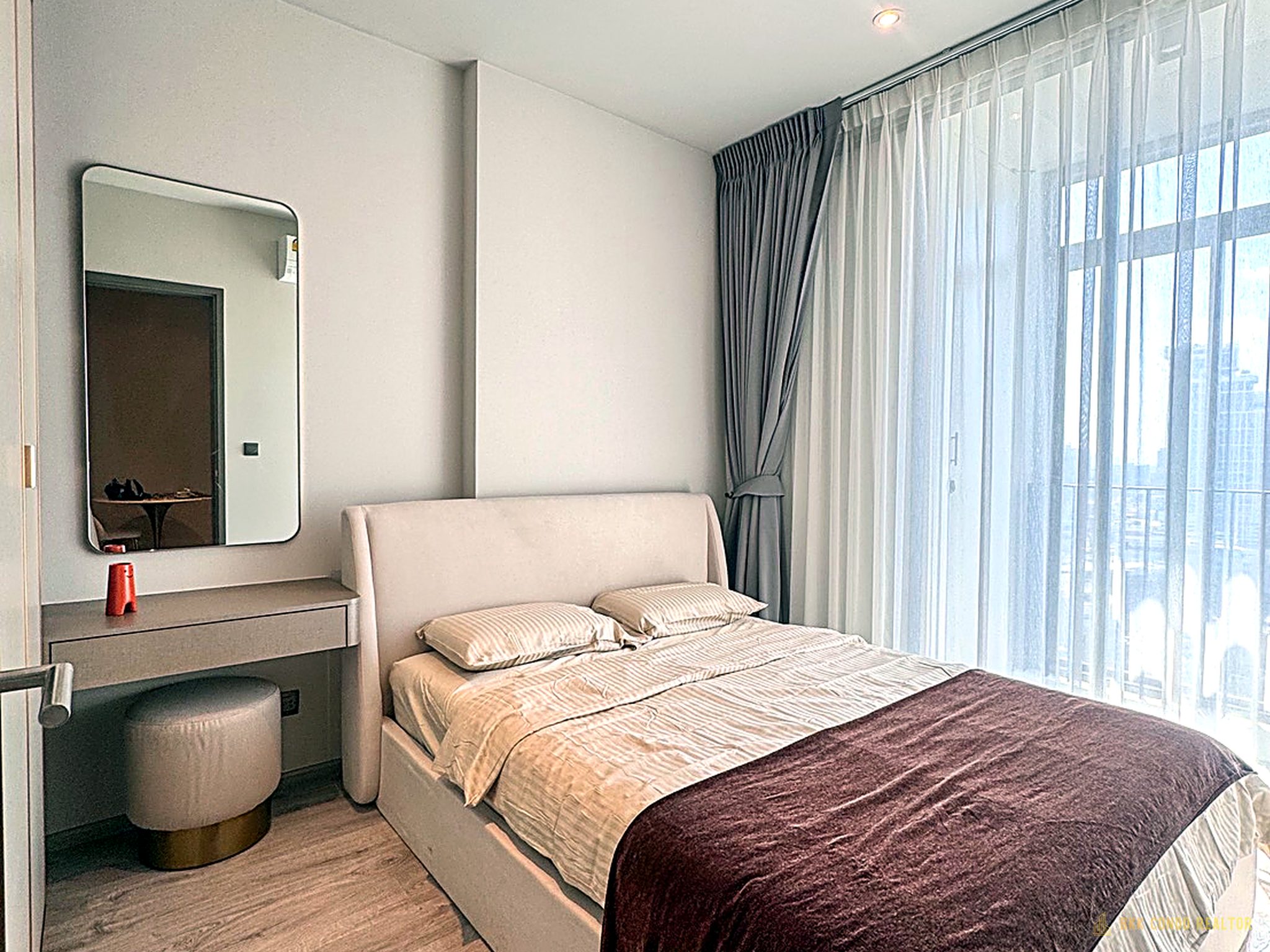 1-Bedroom Condo for Rent at Rhythm Ekkamai Estate (35 sqm) — Ekkamai BTS