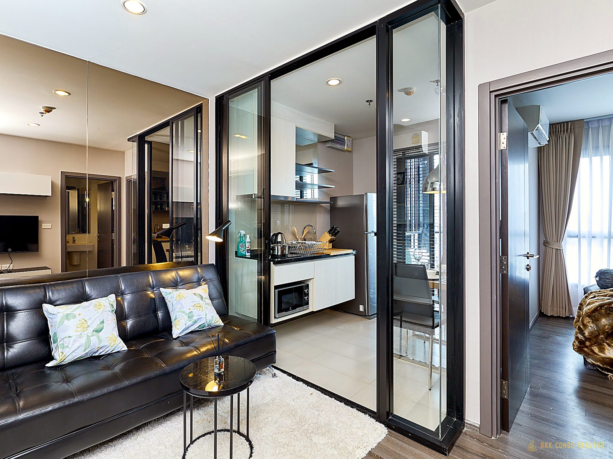 1-Bedroom Condo for Rent at The Base Park East (31 sqm) — On Nut BTS