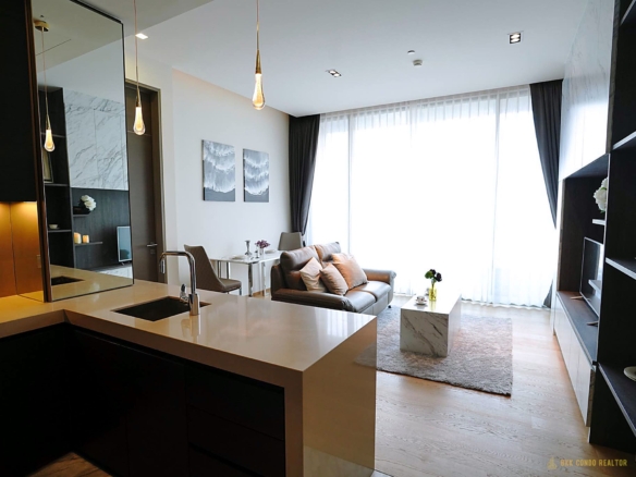 1-Bedroom Condo for Rent at Saladaeng One (57 sqm) — Silom MRT