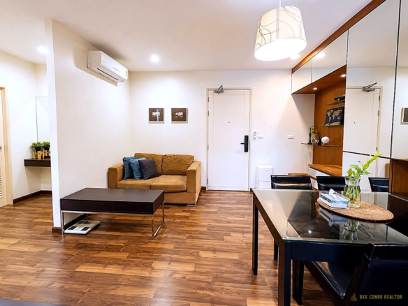 2-Bedroom Condo for Rent at Chewathai Ratchaprarop (55 sqm) — Victory Monument BTS