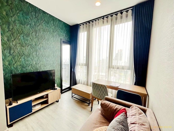 1-Bedroom Condo for Rent at XT Ekkamai (30 sqm) — Ekkamai BTS
