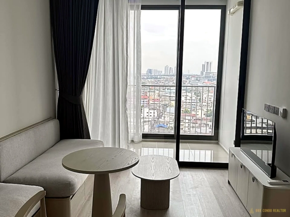1-Bedroom Condo for Rent at Reference Sathorn – Wongwianyai (31 sqm) — Wongwianyai BTS