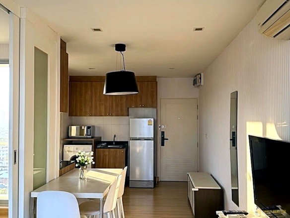 1-Bedroom Condo for Rent at Tree Condo Sukhumvit 42 (50 sqm) — Ekkamai BTS
