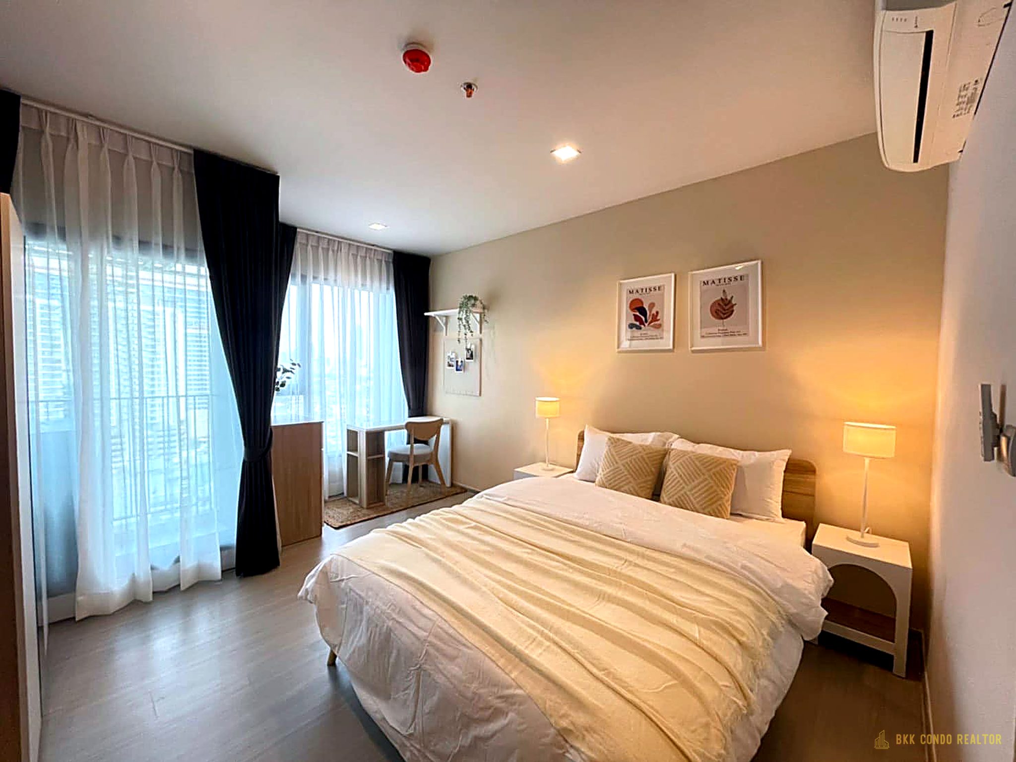 Studio Condo for Rent at Life Asoke – Rama 9 (25 sqm) — Rama 9 MRT